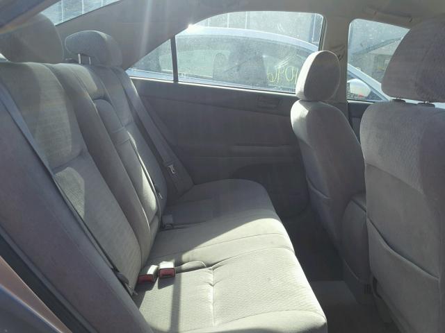 JTDBE32K720017620 - 2002 TOYOTA CAMRY LE ოქროსფერი ფოტო 6