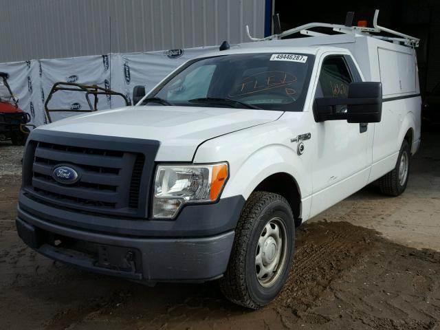 1FTMF1CW5AKC08547 - 2010 FORD F150 WHITE photo 2