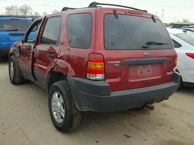 1FMYU93103KB33488 - 2003 FORD ESCAPE XLT RED photo 3