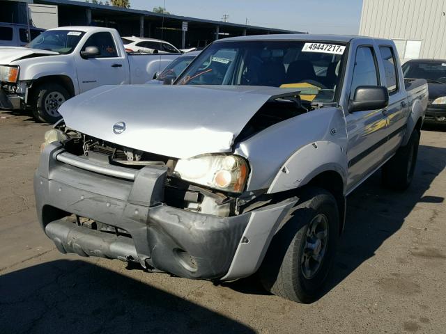 1N6ED27T12C319203 - 2002 NISSAN FRONTIER C SILVER photo 2