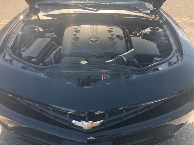 2G1FA1E39D9125034 - 2013 CHEVROLET CAMARO LS BLACK photo 8