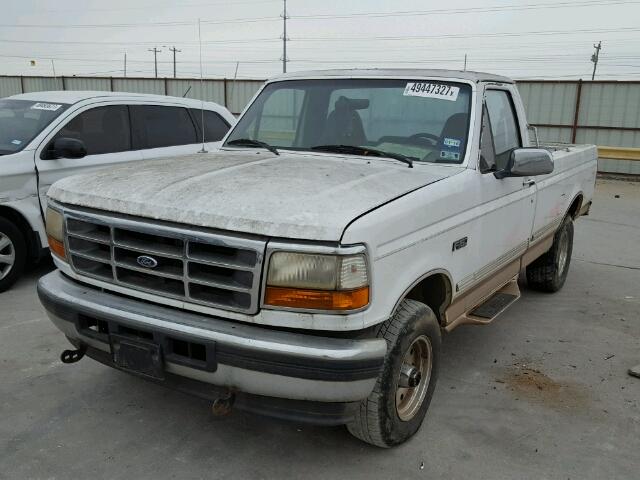 1FTEF14N8TNA21069 - 1996 FORD F150 WHITE photo 2