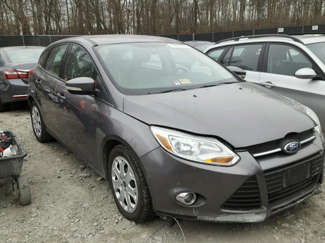 1FAHP3K20CL226286 - 2012 FORD FOCUS SE GRAY photo 1