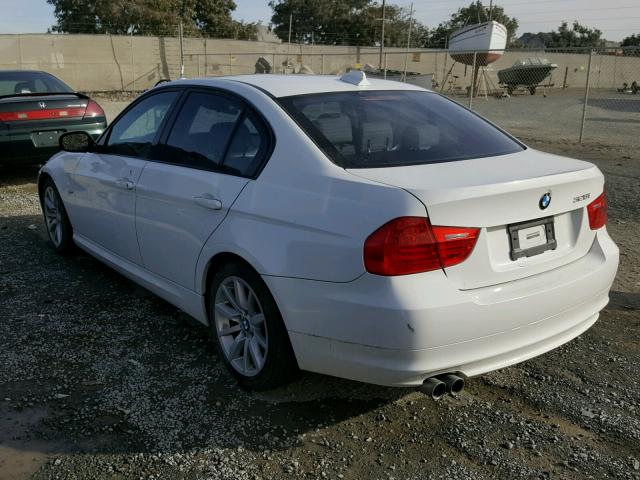 WBAPH5G58ANM34643 - 2010 BMW 328 I SULE WHITE photo 3