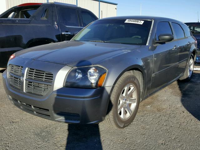 2D4FV48T25H567611 - 2005 DODGE MAGNUM SE GRAY photo 2