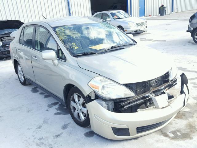 3N1BC11E58L354386 - 2008 NISSAN VERSA S GOLD photo 1