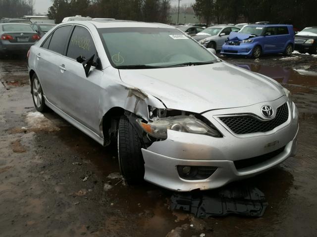 4T1BF3EK4BU667034 - 2011 TOYOTA CAMRY BASE SILVER photo 1