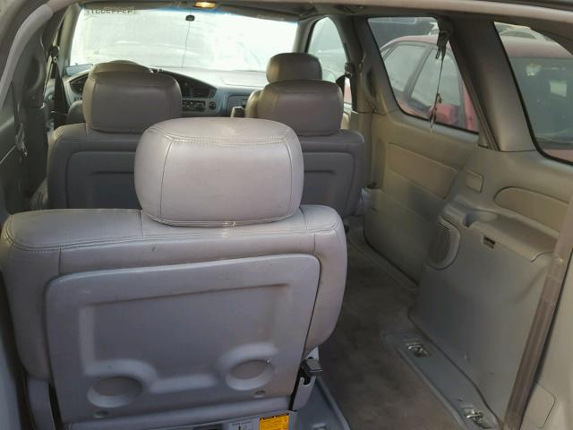 4T3ZF19C71U408856 - 2001 TOYOTA SIENNA CE SILVER photo 9