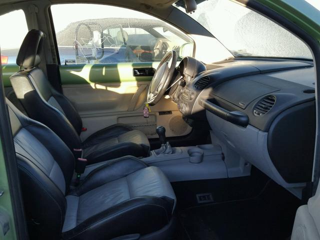 3VWDD21C21M447614 - 2001 VOLKSWAGEN NEW BEETLE 绿色 照片 5