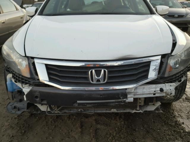 1HGCP2F88AA193190 - 2010 HONDA ACCORD EXL WHITE photo 9