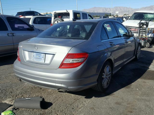 WDDGF54X28R017333 - 2008 MERCEDES-BENZ C 300 GRAY photo 4