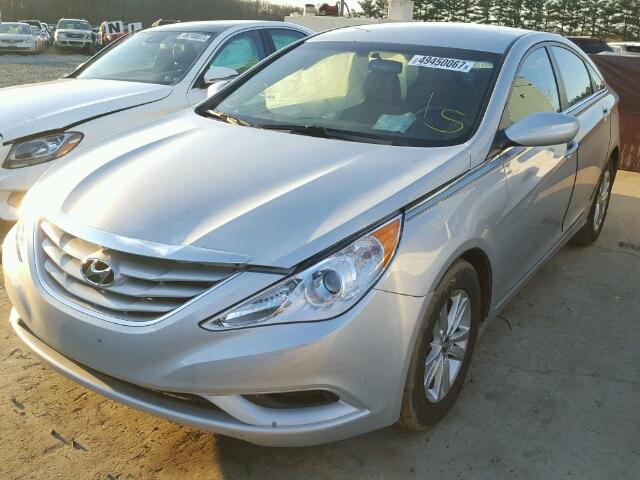 5NPEB4ACXBH113394 - 2011 HYUNDAI SONATA GLS SILVER photo 2