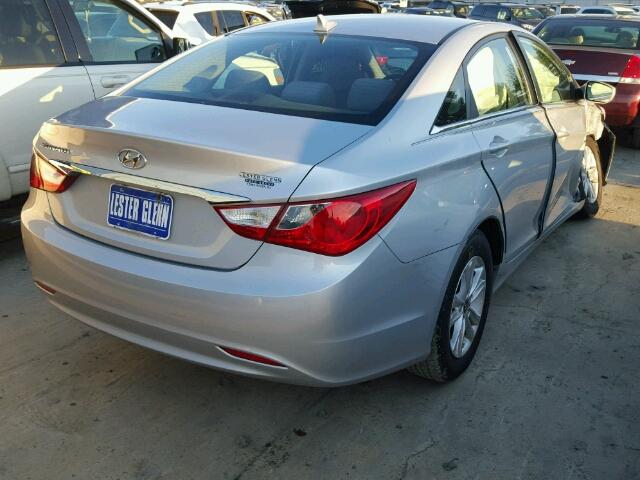 5NPEB4ACXBH113394 - 2011 HYUNDAI SONATA GLS SILVER photo 4