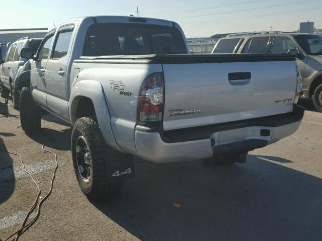 3TMLU42N19M029552 - 2009 TOYOTA TACOMA DOU SILVER photo 3