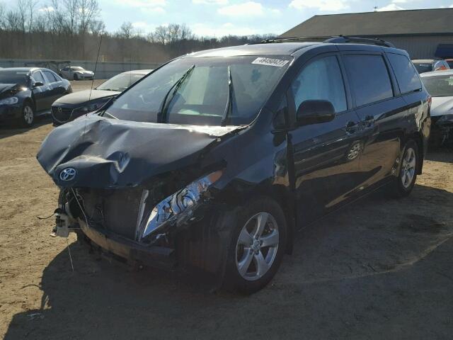 5TDKK3DC2ES480006 - 2014 TOYOTA SIENNA LE BLACK photo 2