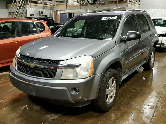 2CNDL23F756158639 - 2005 CHEVROLET EQUINOX LS GRAY photo 2