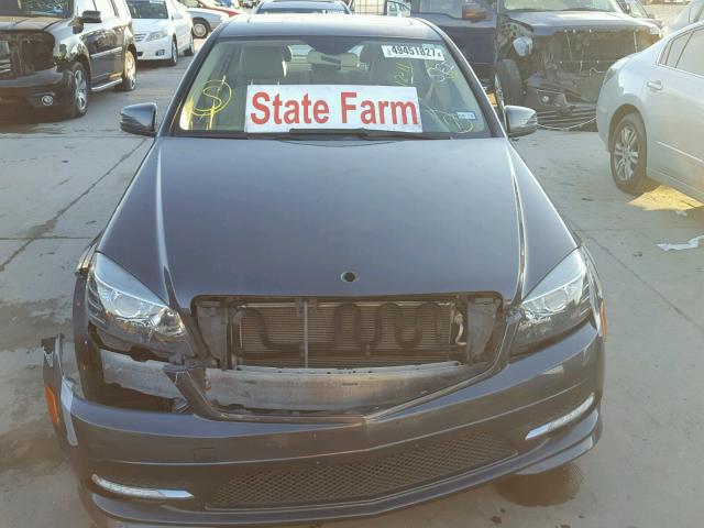 WDDGF5EB8BR139091 - 2011 MERCURY C300 GRAY photo 9