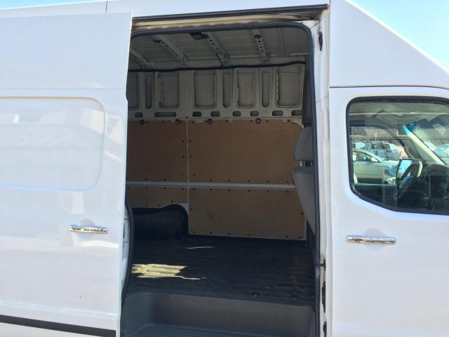 1N6AF0LYXCN101152 - 2012 NISSAN NV 2500 WHITE photo 6