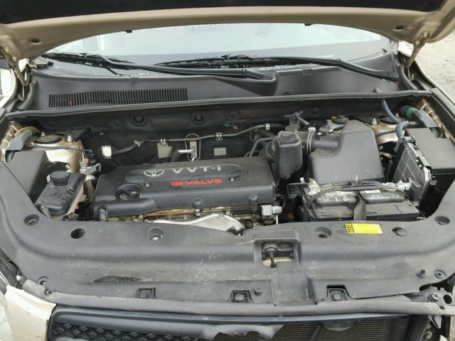 JTMBD33V976041594 - 2007 TOYOTA RAV4 GOLD photo 7