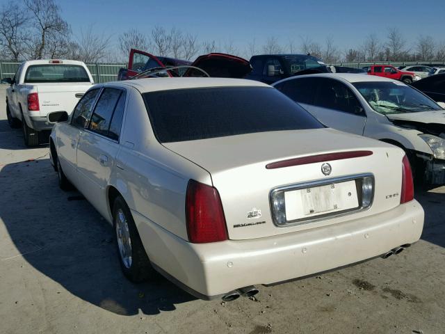 1G6KE57Y5YU279049 - 2000 CADILLAC DEVILLE DH WHITE photo 3