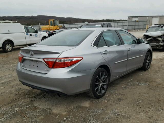 4T1BF1FK5FU874198 - 2015 TOYOTA CAMRY LE SILVER photo 4