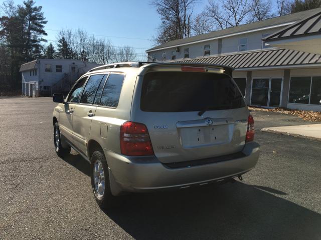 JTEHF21A330117432 - 2003 TOYOTA HIGHLANDER BEIGE photo 4