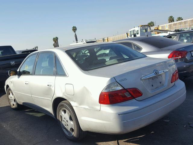 4T1BF28B03U321814 - 2003 TOYOTA AVALON XL SILVER photo 3