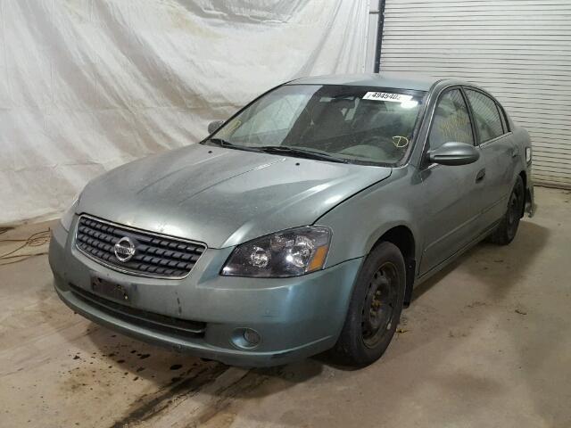 1N4AL11D05N427651 - 2005 NISSAN ALTIMA S GRAY photo 2