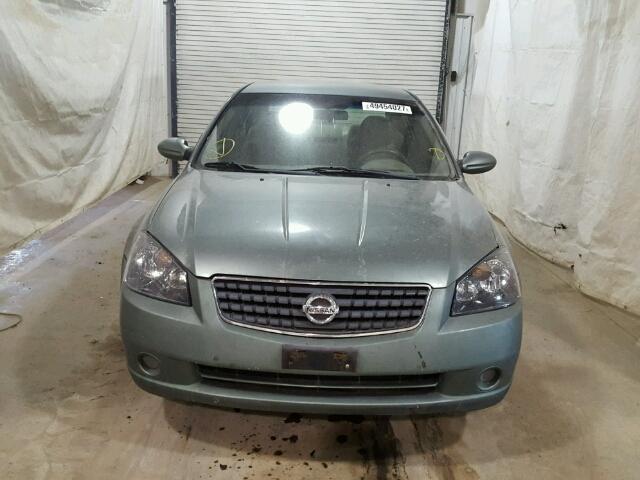 1N4AL11D05N427651 - 2005 NISSAN ALTIMA S GRAY photo 9