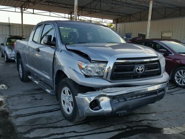 5TFRM5F19AX004744 - 2010 TOYOTA TUNDRA DOU SILVER photo 1