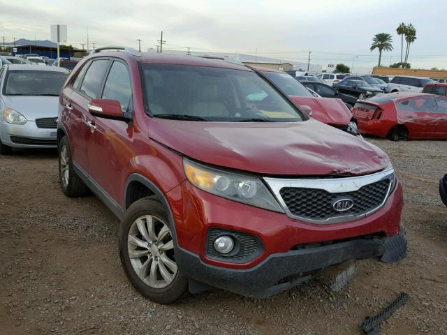 5XYKU4A12BG032571 - 2011 KIA SORENTO EX RED photo 1