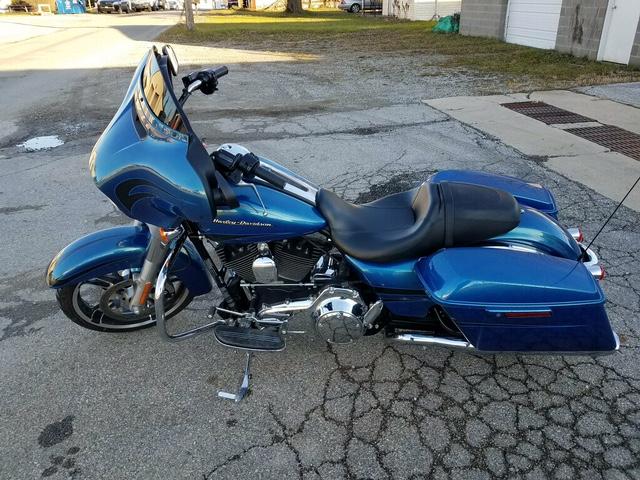 1HD1KBM16EB658543 - 2014 HARLEY-DAVIDSON FLHX STREE BLUE photo 9