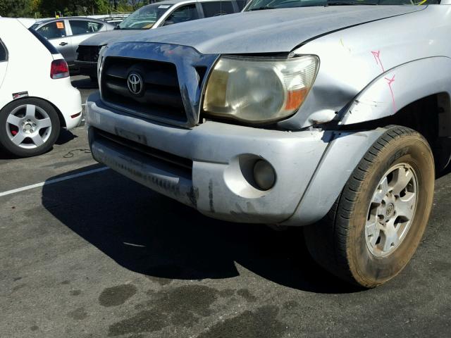 3TMJU62N05M004669 - 2005 TOYOTA TACOMA DOU SILVER photo 9