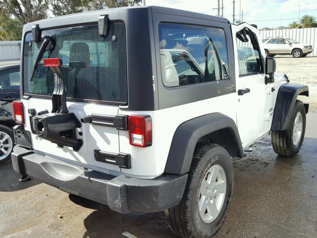 1C4GJWAG9HL628952 - 2017 JEEP WRANGLER S WHITE photo 4