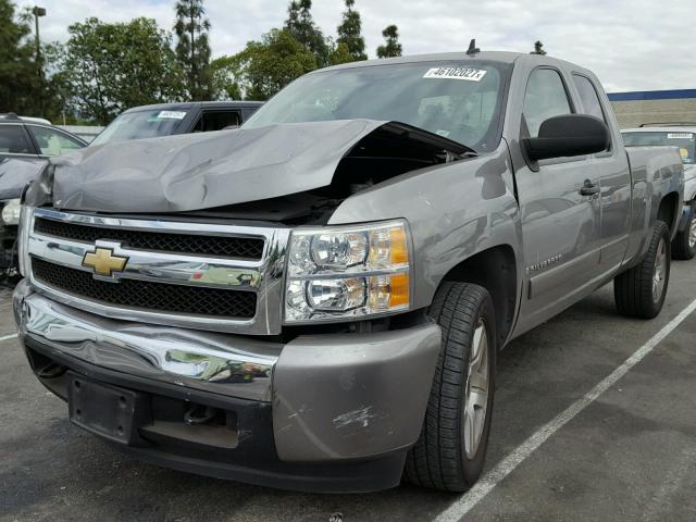 2GCEC19J371681316 - 2007 CHEVROLET SILVERADO GRAY photo 2