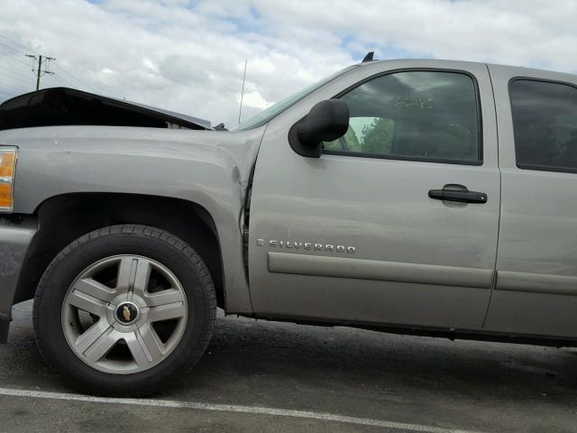 2GCEC19J371681316 - 2007 CHEVROLET SILVERADO GRAY photo 9