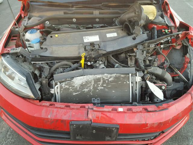 3VW2K7AJ7FM210696 - 2015 VOLKSWAGEN JETTA BASE RED photo 7