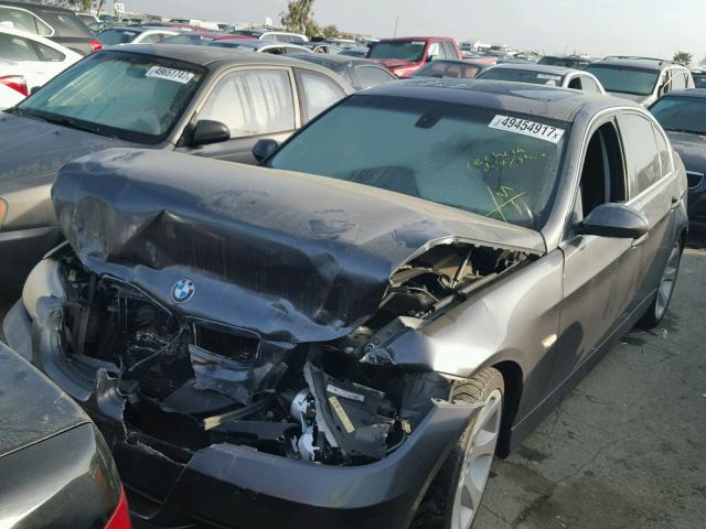 WBAVB33516KR79689 - 2006 BMW 330 I GRAY photo 2