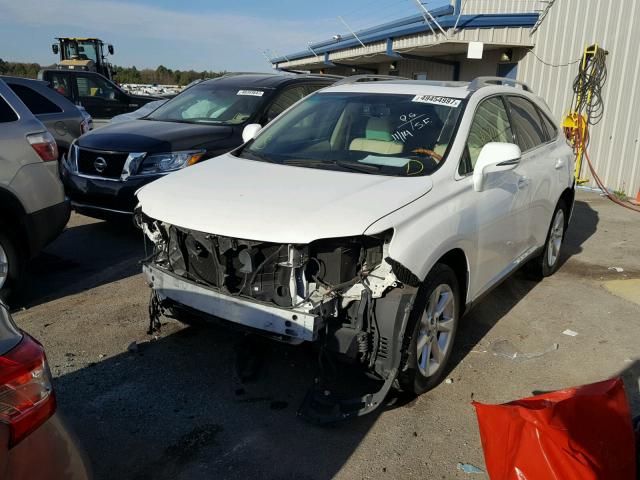 2T2ZK1BA4AC011387 - 2010 LEXUS RX 350 WHITE photo 2