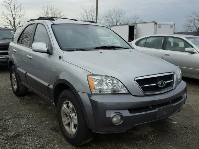 KNDJC733645235084 - 2004 KIA SORENTO EX SILVER photo 1