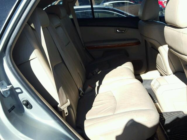 JTJGW31U072001659 - 2007 LEXUS RX 400H SILVER photo 6