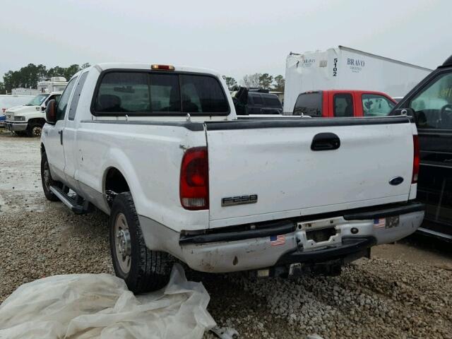 1FTSX20595EB77328 - 2005 FORD F250 SUPER WHITE photo 3