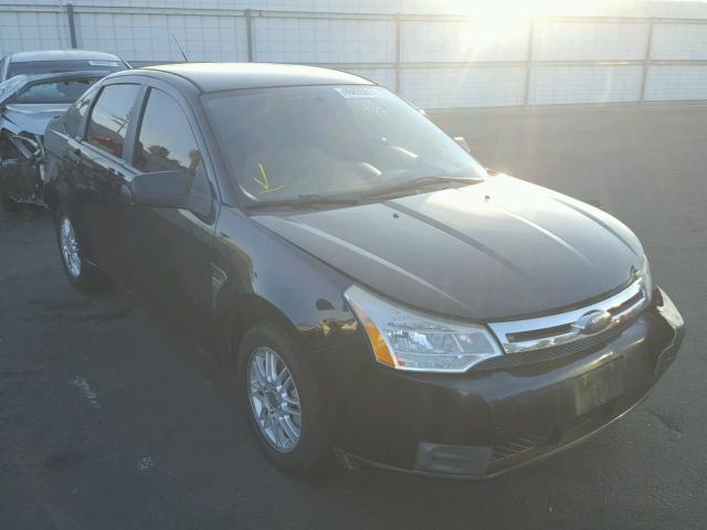 1FAHP35N08W157627 - 2008 FORD FOCUS SE BLACK photo 1