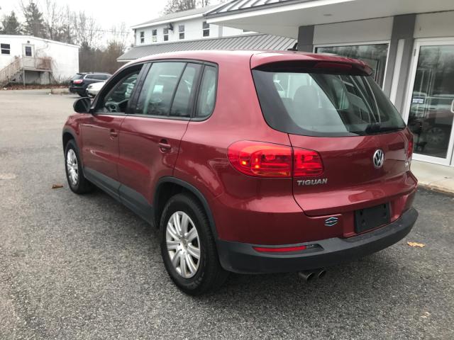 WVGCV7AX5CW006313 - 2012 VOLKSWAGEN TIGUAN S BURGUNDY photo 3