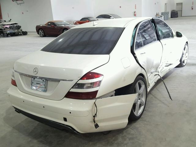 WDDNG71X09A274849 - 2009 MERCEDES-BENZ S 550 WHITE photo 4