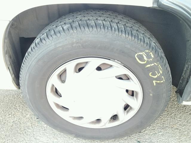 2G1WL52M9X1104816 - 1999 CHEVROLET LUMINA BAS 白色 照片 9