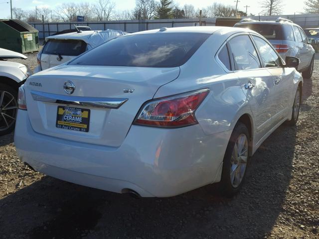 1N4AL3AP9FC284430 - 2015 NISSAN ALTIMA 2.5 WHITE photo 4