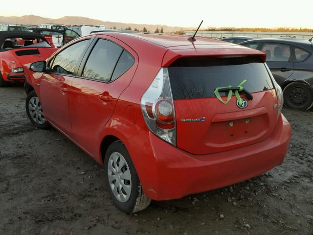 JTDKDTB35D1528705 - 2013 TOYOTA PRIUS C RED photo 3