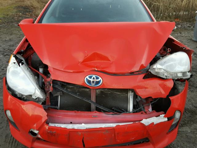 JTDKDTB35D1528705 - 2013 TOYOTA PRIUS C RED photo 7