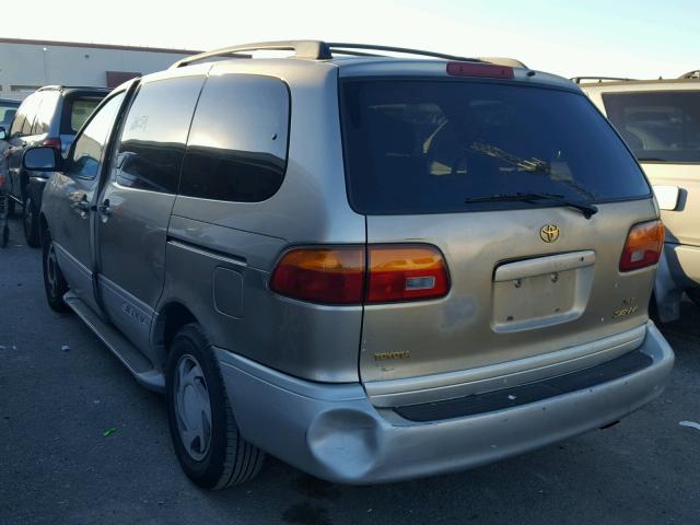 4T3ZF13C0YU219338 - 2000 TOYOTA SIENNA LE BEIGE photo 3